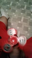 Трахарь вертит на толстой головке члена спиннер