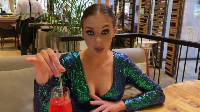Hungry Kitty's restaurant encounter ends in satisfaction